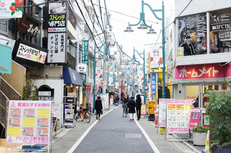 三軒茶屋にあるシェアハウスの近隣