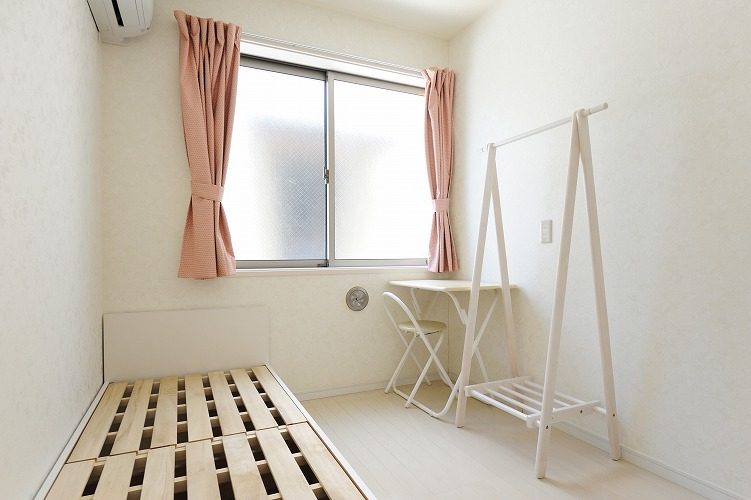 Tokyo, Sharehouse, Xrosshouse, housing, real estate, private room, cheap, living, Japan, study abroad, dormitory,Takaido, Keio Inokashira Line, Kichijoji, Shimokitazawa, Shibuya