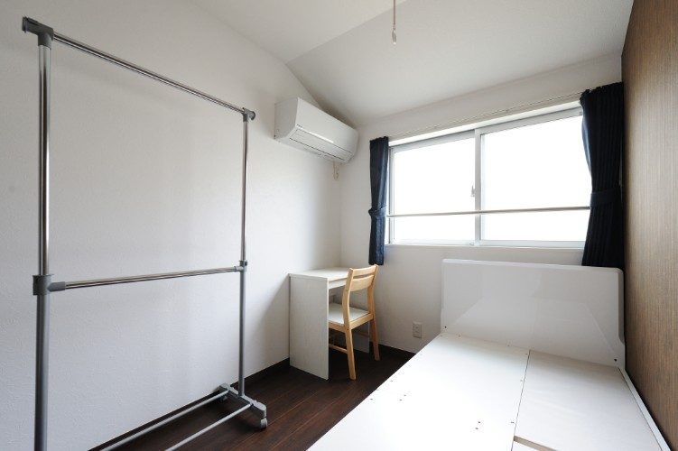 Tokyo, Sharehouse, Xrosshouse, housing, real estate, private room, cheap, living, Japan, study abroad, dormitory, Sangenchaya, Shibuya