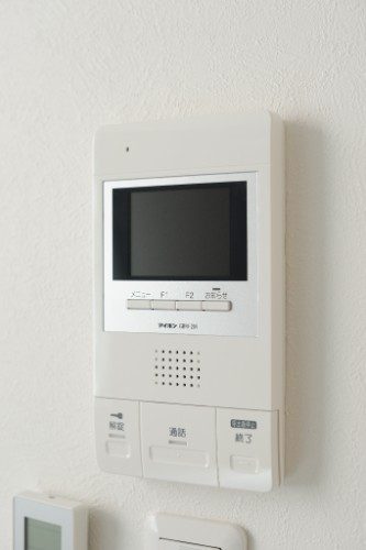 東京　シェアハウス　クロスハウス　一人暮らし　上京　家賃　賃貸　個室　ワンルーム　安い　家電付き　家具付き　家具家電　高円寺　野方　中野