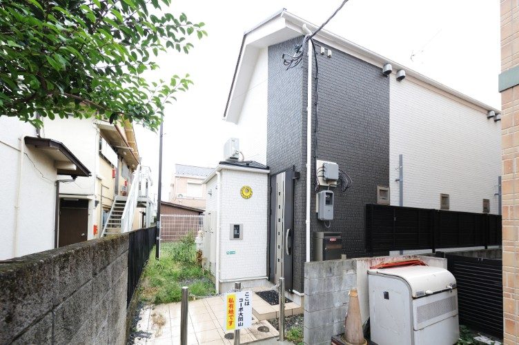 東京　sharehouse　xrosshouse　一個人生活　低價位　新房　前往東京　房租　租賃　雅房　套房　便宜　附家電　附家具　初期費用　押金　禮金　外國人　不需保證人　留學　日語　國際交流　打工度假　日本　日本留學　大岡山　目黒線　大井町線　澀谷　新宿　横濱