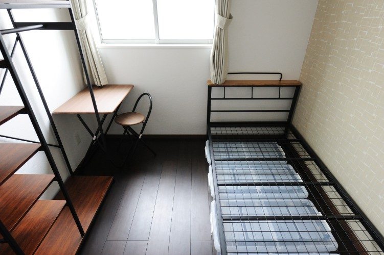 Tokyo, Sharehouse, Xrosshouse, housing, real estate, private room, cheap, living, Japan, study abroad, dormitory