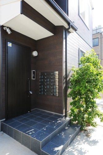 Tokyo, Sharehouse, Xrosshouse, housing, real estate, private room, cheap, living, Japan, study abroad, dormitory, Kugayama, Shibuya, Shinjuku, Kichijoji, Keio, Inokashira